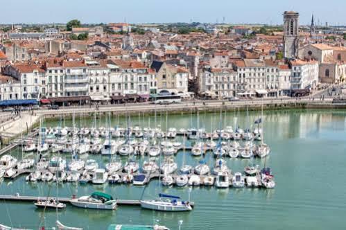 Bed and Breakfast Cour Des Dames La Rochelle  Exteriér fotografie