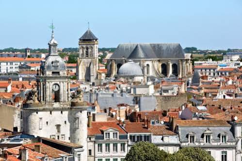 Bed and Breakfast Cour Des Dames La Rochelle  Exteriér fotografie